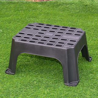 MGI heavy duty single step for caravans/RV