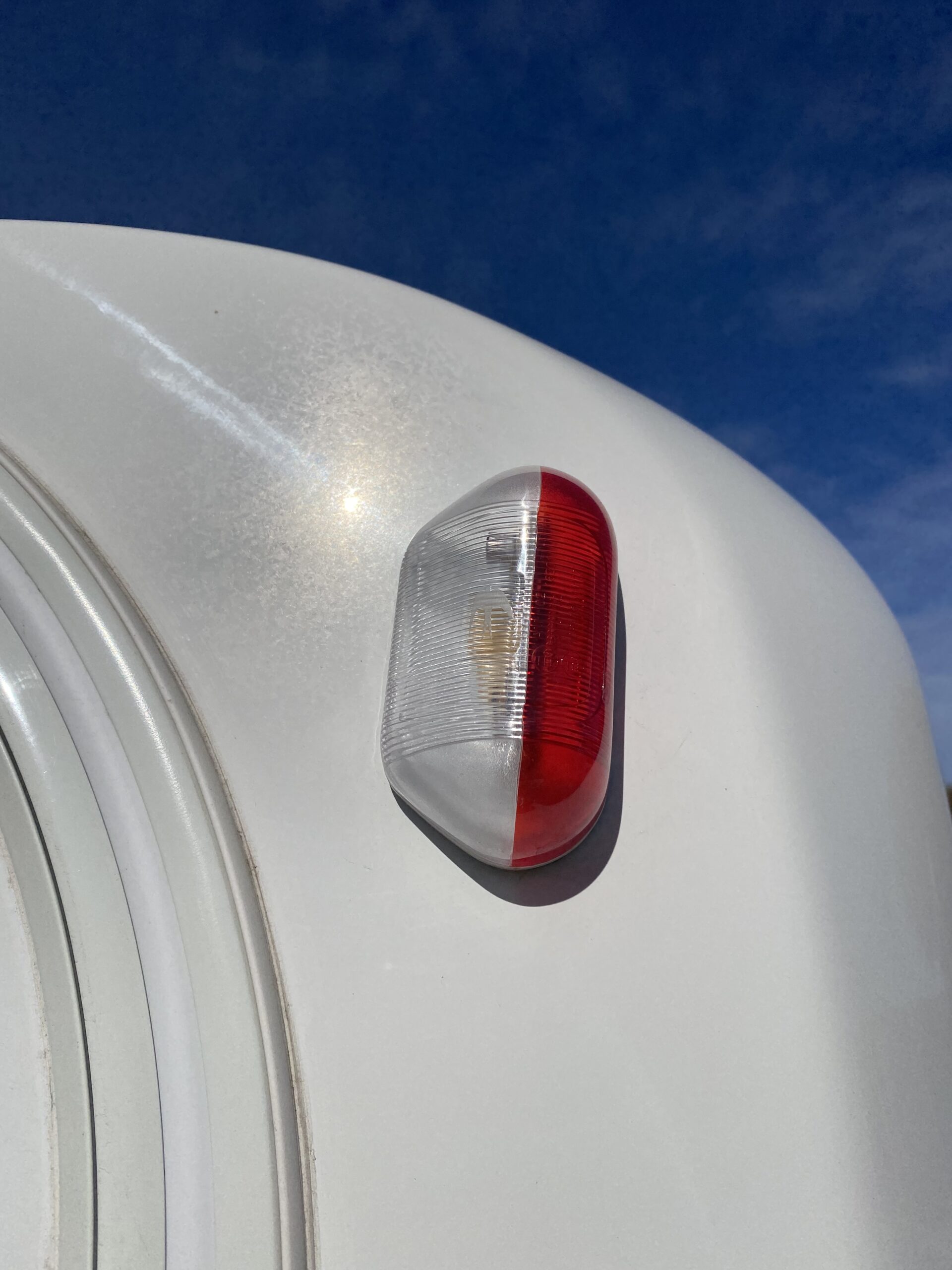 Rear End Outline Marker Light with Red Reflector Multi-Volt 12v & 24v