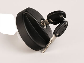 Black Water Filler Cap with barrel and keys for Caravans & Motorhomes